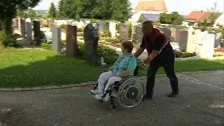 Malteser begleiten Hilfsbed&uuml;rftige zum Friedhof