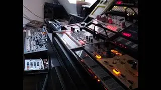 Live jam , korg volca's, roland mc909 and mc808,  ko2