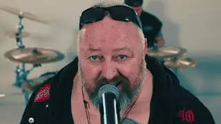 Me And The Rest   Hardrock Official Video