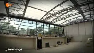 2015 07 25 zdf L&auml;nderspiegel   Hammer der Woche; Sporthalle in F&uuml;rth@VERYHIGH