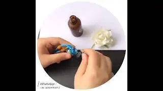 Flat round baroque glass essential oil bottle necklace perfume bottle pendant portable aromatherapy
