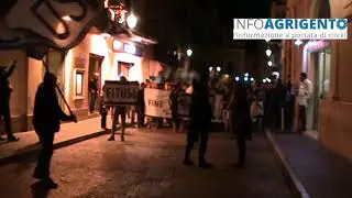 Akragas: di scena la protesta dei tifosi in via Atenea