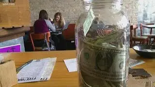 The do's and don'ts of holiday tipping