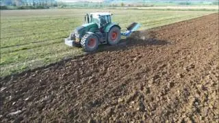 Fendt 939 Ploughing on land with Lemken 7 furrow, Old Court Engineering