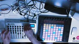 minimal dub tech house ableton push + UC-33e