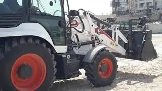 B730 demo loader