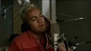 Belo - Me Abraça (Clipe Oficial)