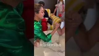 Malaika Arora Hottest Behind Scen #Short #shortfied#bikinimalika #ytshort #malaika video