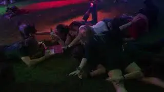 Free Fallen Dance