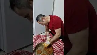 KIRMIZI TİŞ&Ouml;RT YAKIŞMIŞ MI AMCAMA ? #corumluasmr #food #keşfetteyiz  #mukbang #&ccedil;iğk&ouml;fte #globalasmr