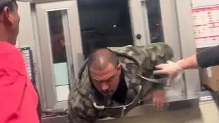 Что происходит в Jack In The Box? | Публичные истерики