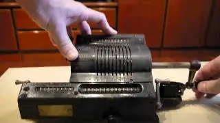 Brunsviga Nova 13 Mechanical Calculator (circa 1920)