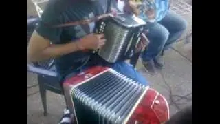 chamameceando con los Cuñados.3gp