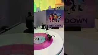 TWICE - &ldquo;TAKEDOWN&rdquo; VINYL UNBOXING | #twice #kpopdemonhunters #unboxing