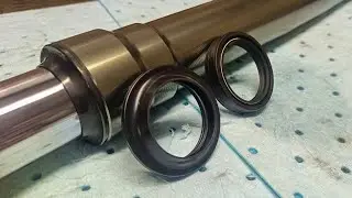 Leaking fork seal replacement