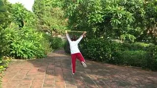MAI THỊ OANH - BÀI MẪU GẬY NGẮN - MẶT SAU - NHẠC DẬY MÀ ĐI