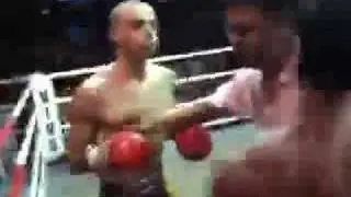 Jonny Betts wins by KO @ Ko Samui, Thailand Dec 17, 2007