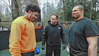 Heavyweights and Haymakers! Bpeezy vs Brown Bear