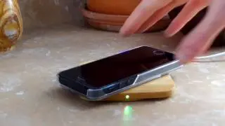 Nunet Natural Bamboo Wireless Charger