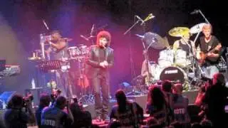nr 3/4 Gino Vannelli & The Dutchbeaters 'This Day On'  @ the Hague Jazz 2010