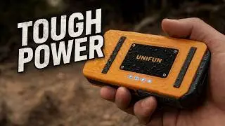 UNIFUN 10400mAh dustproof shockproof portable power bank battery with LED flashlight