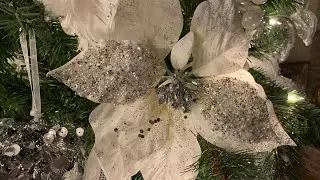 Quick and Easy Glam DIY Christmas Decor