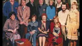 'Crossroads' TV Theme - TONY HATCH ORCHESTRA - 1965 45rpm