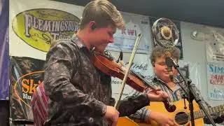 Fiddle Patch / Carson Peters and Iron Mountain 