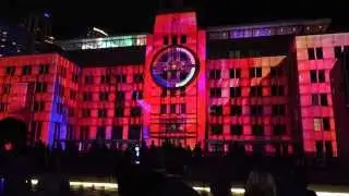 Sydney Vivid 2014 - MCA Lights Projection Show