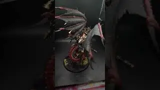 Some shots of my finished Primarch#warhammer40k #miniaturepainting #primarch #worldeaters