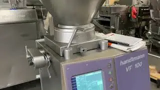 Handtmann VF100 vacuumfiller portioning machine