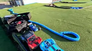 comparo  sc mot ar et hcg slash bl2s vs sc moteur av et lcg arrma furrysur la mokette