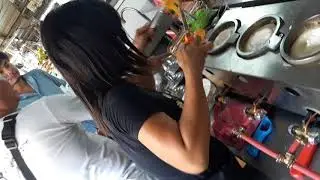 ขนมถังทองถนอมมิตร ตลาดถนอมมิตร