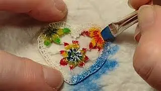 Расписное кружево. Немного веселья с маленьким сердечком.