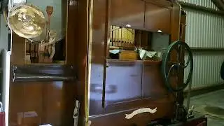 Draaiorgel de Bruine speelt een mooie Serenade