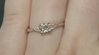 0.70ct Princess Cut And Pear Cut Diamond Trilogy Engagement Ring MD019