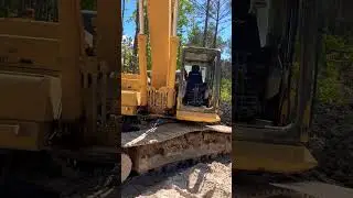 #greasegun #heavyequipment #komatsu #mining #excavator #gravelpit
