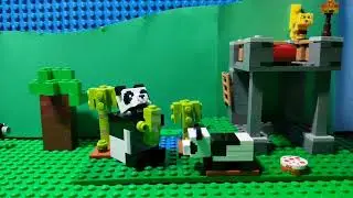 Parent and Child Panda's Friendly Lunch LEGO Stop Motion Animation