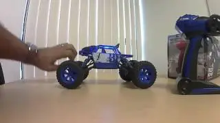 Распакуйте и протестируйте Rock Rover/Crawler в масштабе 1/18.