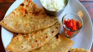 Aalu ka pratha is tarike se pahle kabhi nahi banaya hoga kabhi nahi fatege na hi itna swadist