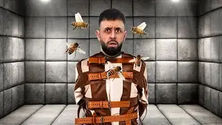 Inchis singur intr-o cameră cu o cămasă de fortă pe mine! *Cât rezist?* 😳
