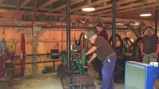 Madmailler starting the McEwen Bros Engine at CAMA Sept 2017