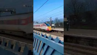 LNER Azuma Class 800 Non-Stop Blast Through Newark North Gate to London Kings Cross #azuma