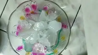 mencoba membuat es lumut