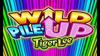 Wild Pile Up Slot Machine