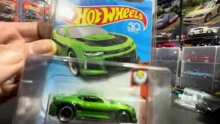 The super treasure hunt Camaro collection #trending #hotwheels #matchbox #camaro #classiccars #jdm 
