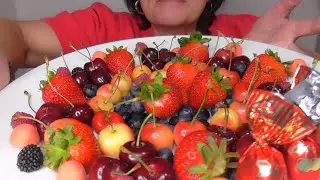 ASMR EATING | DELICIOUS RED FRUITS | MUKBANG NO TALKING | SOFT EATING SOUNDS | MEB ASMR