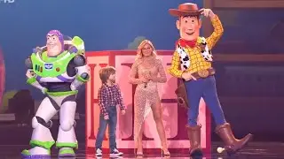 Helene Fischer Disneymedley with kids HFS 2019