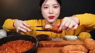 Spicy Garlic Buldar Ramyeon & Crispy Giant Chinese pork Cutlet Mukbang ASMR 