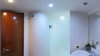 VR 360&deg; Superyacht Blue Sapphire's Lower Deck Master State Room Bathroom